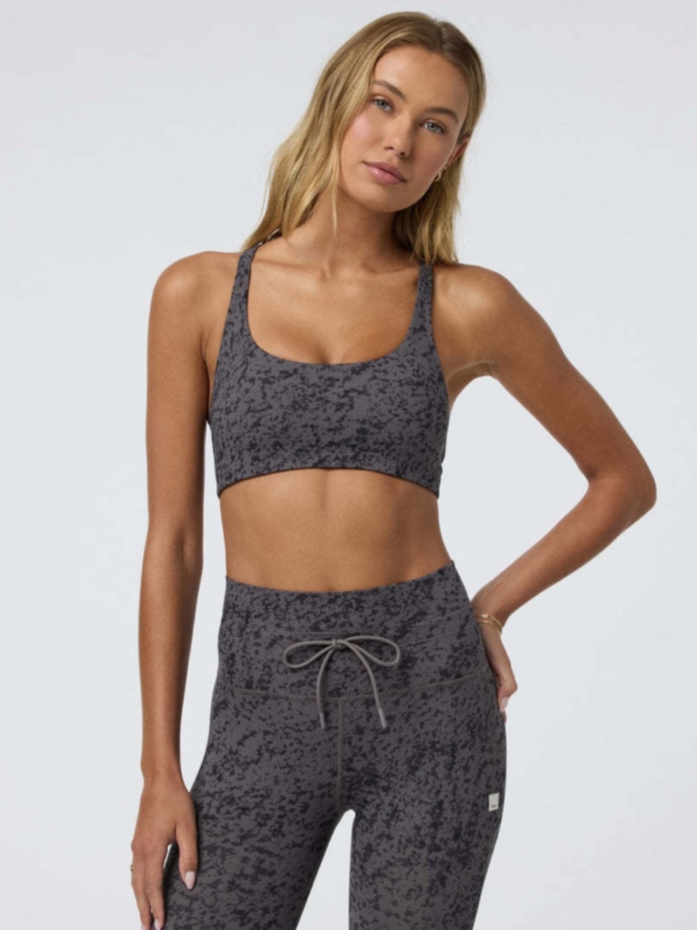 Vuori Yosemite Bra Chia Stucco Black and Gray Pattern Sz M
